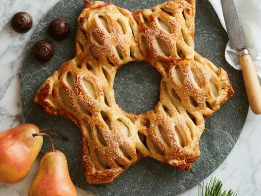 Torta Photo Wreath con pere ripiene di tartufi al cioccolato