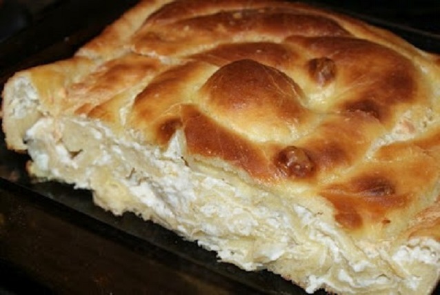 Torta bulgara con formaggio
