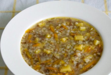 Zuppa magra di grano saraceno