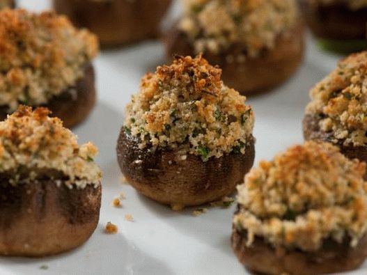 Foto del piatto - Cappellini di funghi ripieni di pecorino ed erbe