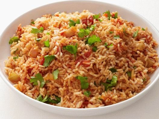 Riso messicano piccante con foto