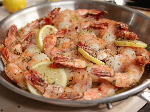 Foto del piatto - Gamberi al forno con rosmarino e limone al forno con olio all'aglio