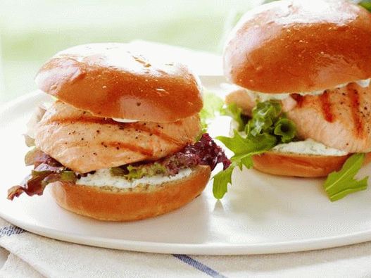 Foto - Panino al salmone grigliato