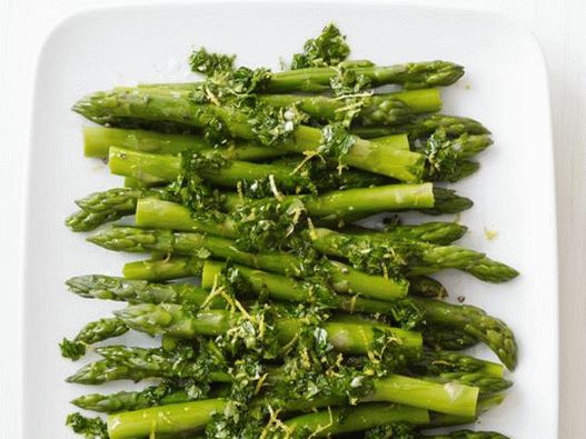 Foto del piatto - Asparagi con prezzemolo su un contorno