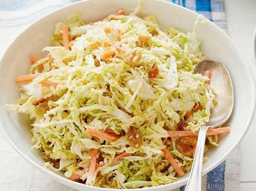 Foto del piatto - Insalata di verza con zenzero e uvetta