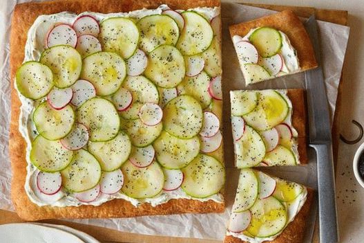 Torta aperta con carpaccio di verdure