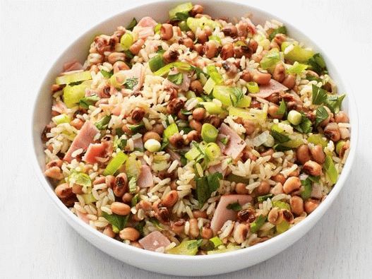 Foto Insalata di riso con fagioli e prosciutto