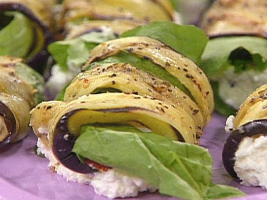 Involtini di melanzane per foto