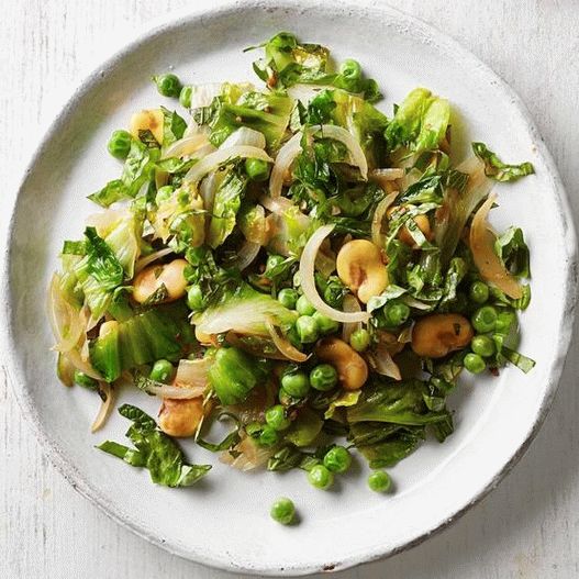 Insalata di foto Escariol con fave