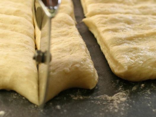 Taglia uno strato di pasta Taglia uno strato di pasta