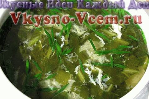 Zuppa di cavolo verde con acetosa