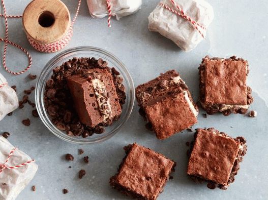 Photo Chocolate Ice Cream Cake
