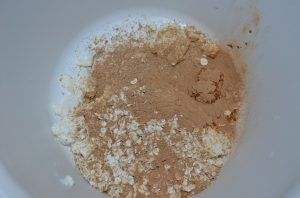 Casseruola di prugne