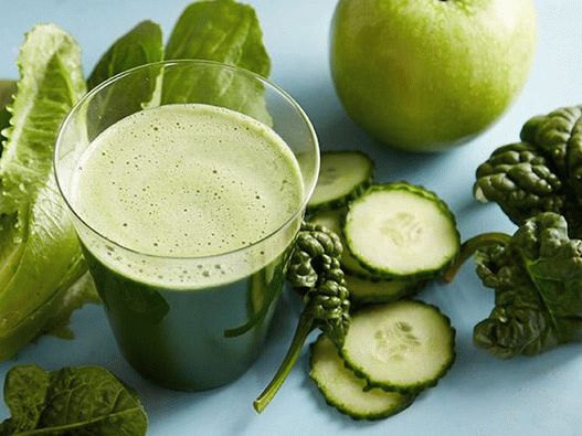 Succo di foto con cavolo cavolo e semi di chia