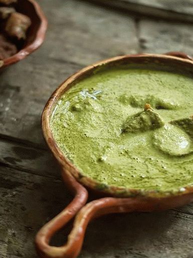 Photo Mole Verde Sauce: Green Mole