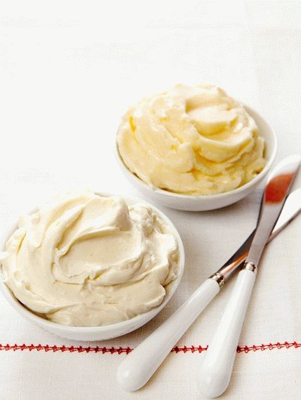 Photo Spread di crema di mascarpone e cioccolato bianco