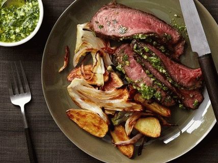 Bistecca di manzo con pesto piccante