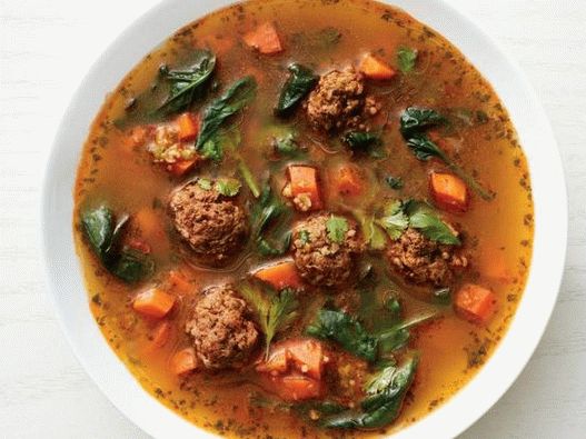 Foto Zuppa di polpette e spinaci marocchina