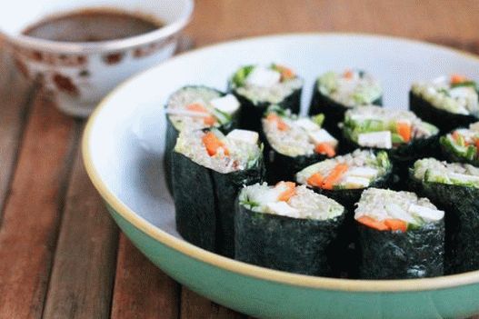 Rotoli di sushi fotografici in greco