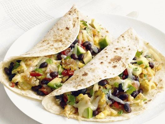 Foto di tacos con ripieno di fagioli e patate