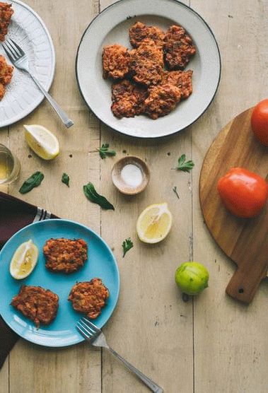 Foto Cotolette di pomodoro