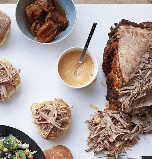 Spalla di maiale in umido