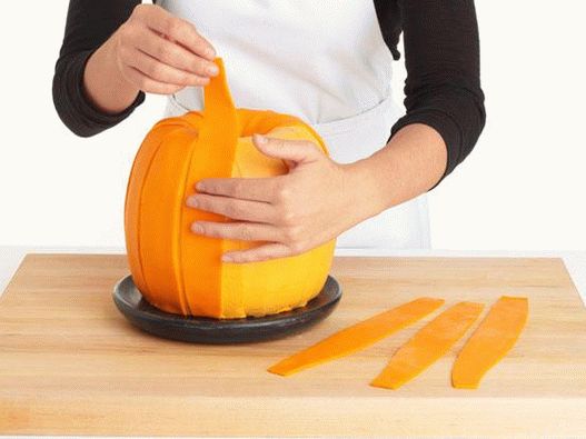 Torta di caramelle per Halloween