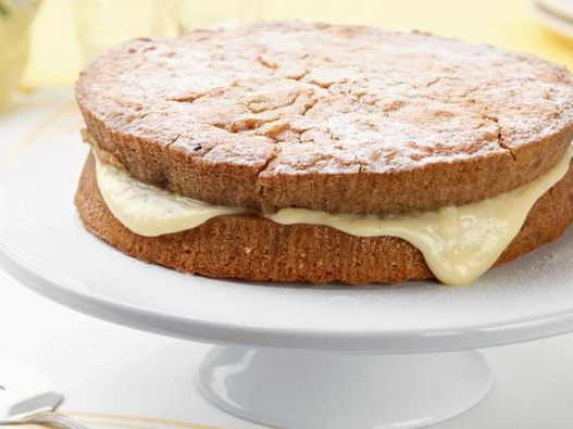 Foto di una torta di biscotti con un budino alla banana