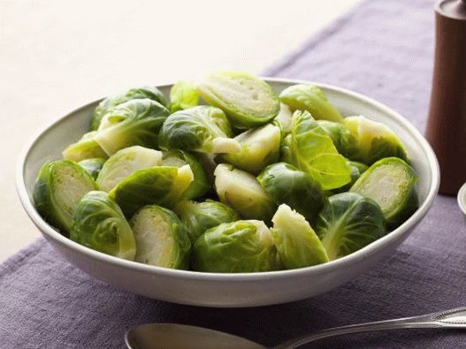 Foto di cavoletti di Bruxelles bolliti - una ricetta di base