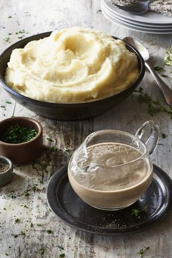 Foto di sugo vegetariano con funghi