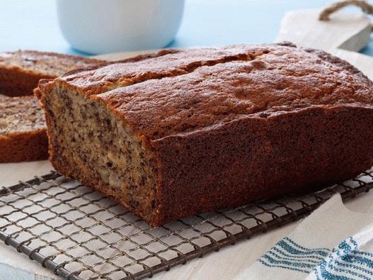 Pane alla banana con noci