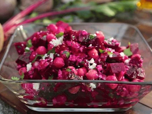 Foto del piatto - Insalata di barbabietole al forno con ceci e cipolle rosse