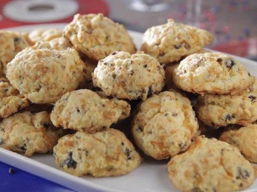 Foto del piatto - Biscotti al formaggio con carne macinata