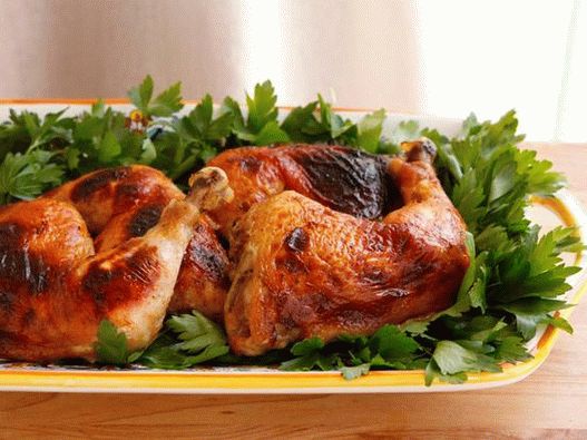 Foto di pollo al forno con aglio Foto di pollo al forno con aglio