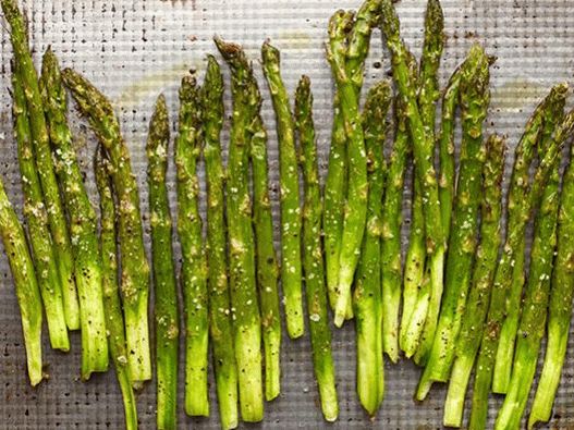 Foto di asparagi al forno nel forno