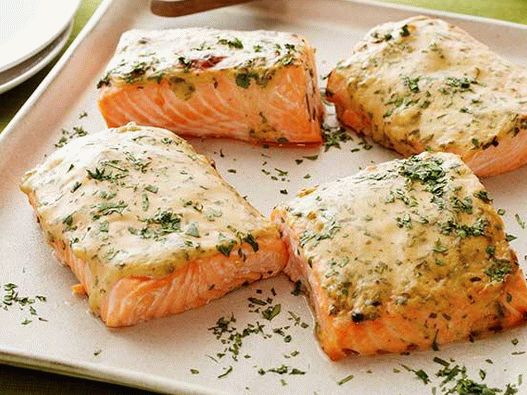 Foto di salmone al forno in glassa di acero