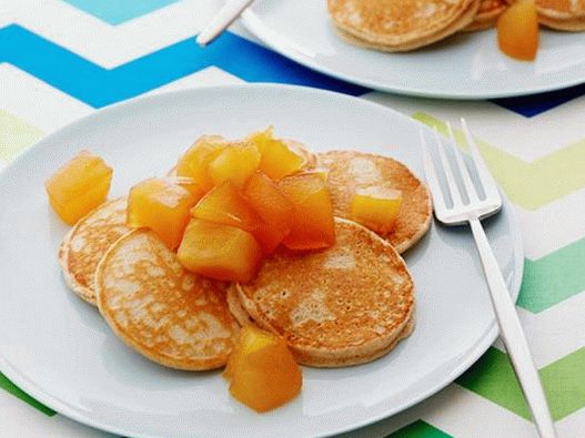 Fotografia di piatti - Pancakes integrali con composta di mele