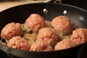 Polpette di maiale fritte