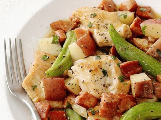 Foto del piatto - Spezzatino di patate e gombo con carne affumicata